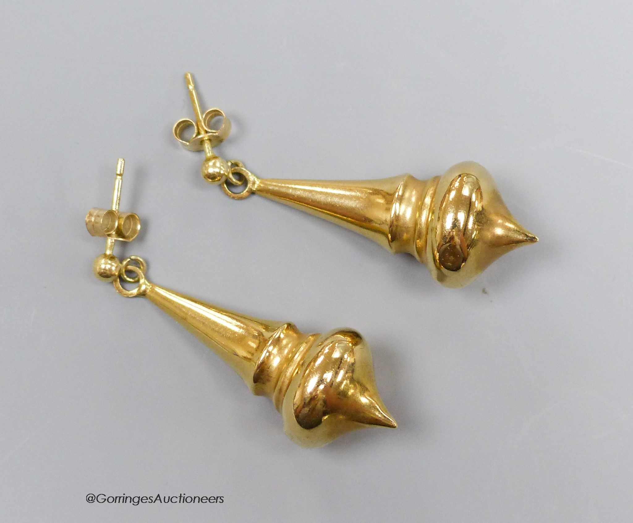 A pair of yellow metal drop earrings, 3.9g.